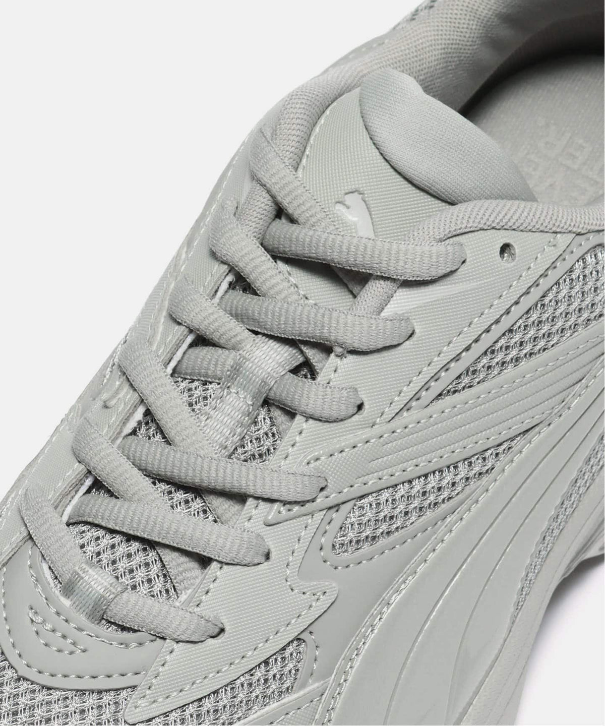 【PUMA / プーマ】MORPHIC BASE 392982