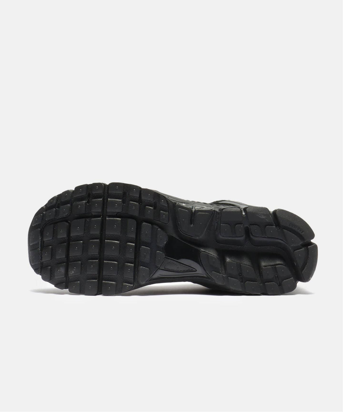 NIKE ZOOM VOMERO 5 BV1358-003