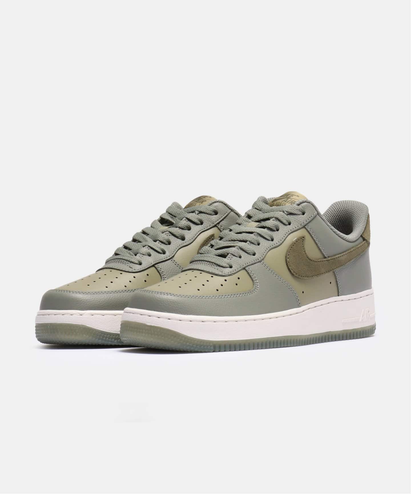 【NIKE / ナイキ】AIR FORCE 1 07 LV8 FJ4170-002