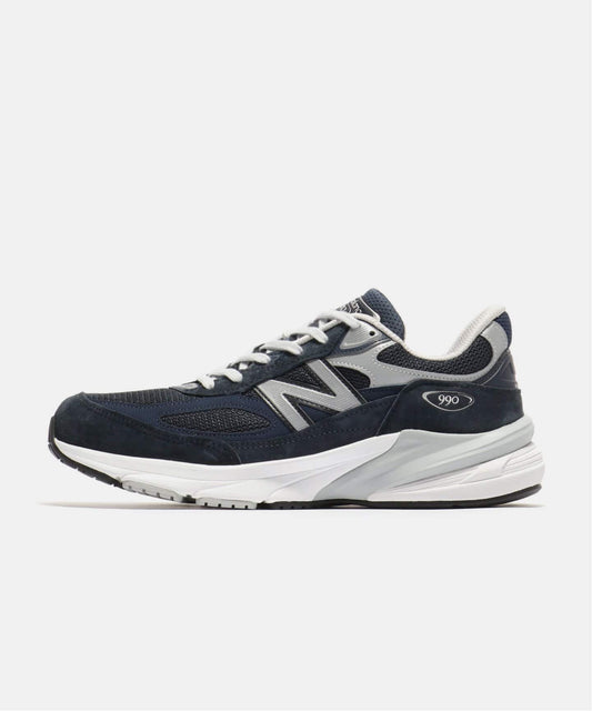 New Balance M990NV6