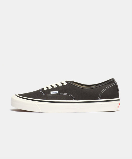 【VANS / バンズ】Authentic 44 Dx VN0A38ENMR2