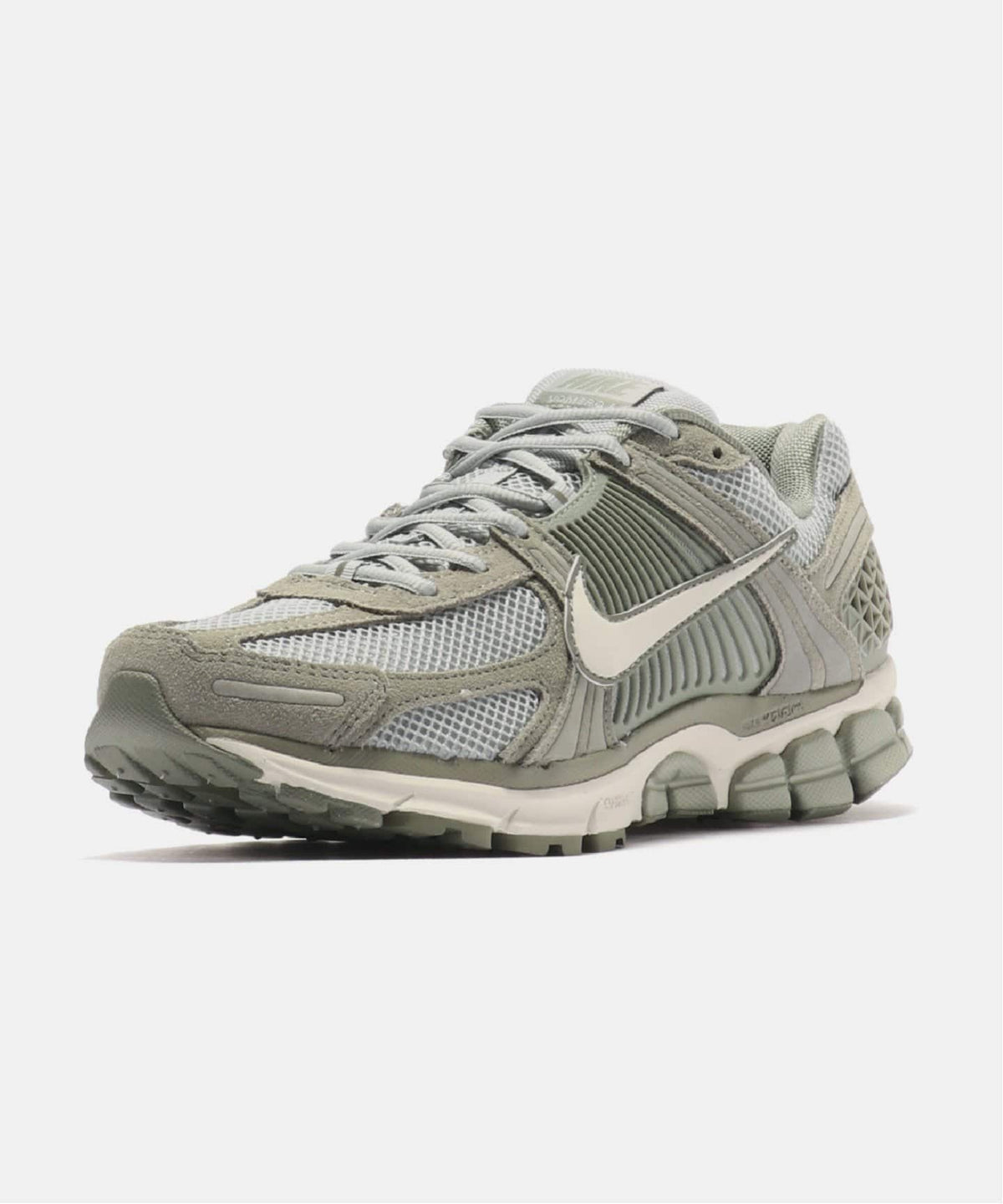 NIKE ZOOM VOMERO 5 HF1553-002