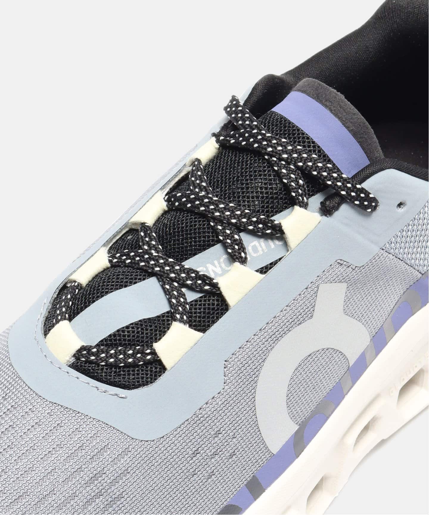 On Cloudmonster 61.97784 Womens