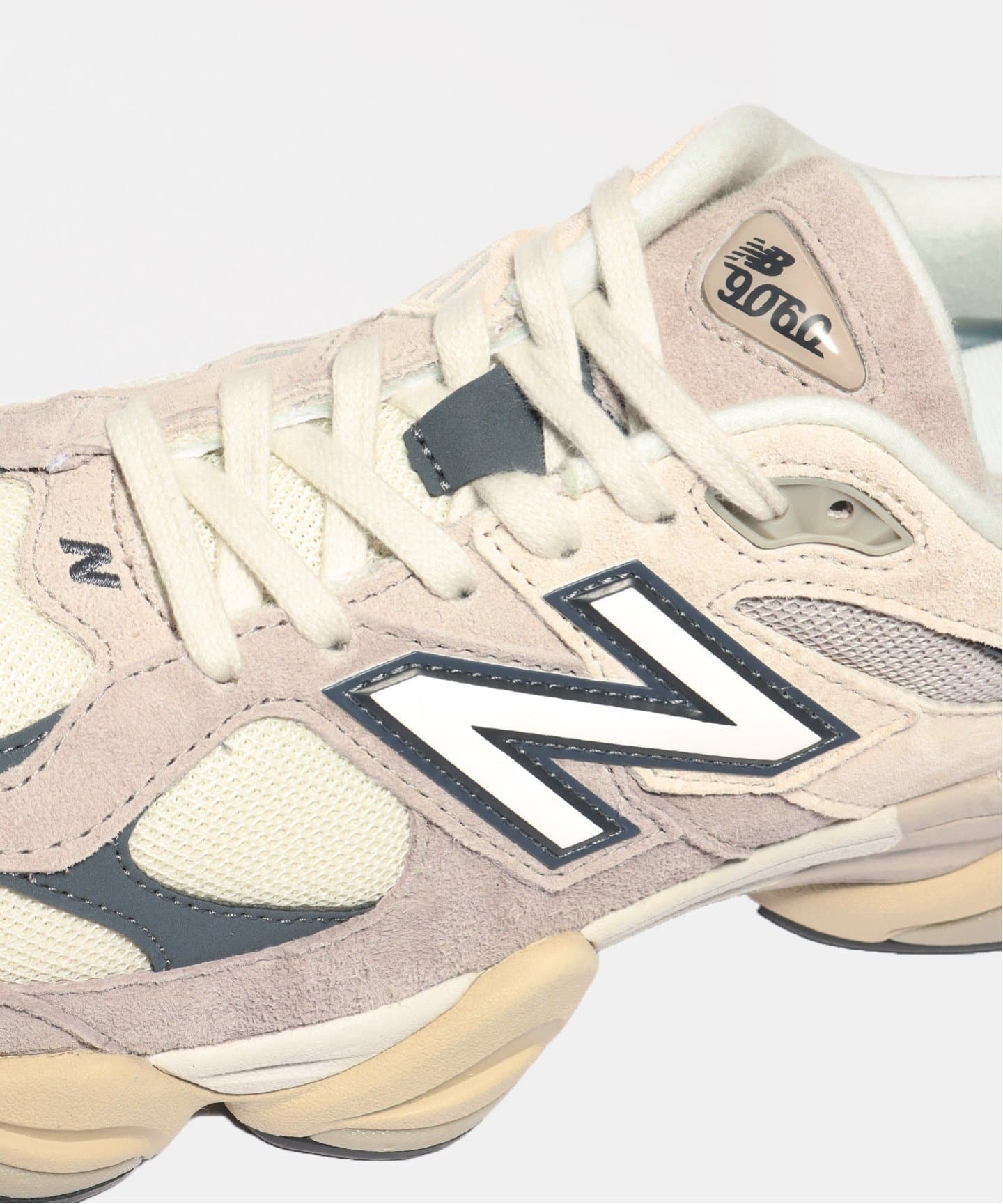 【New Balance / ニューバランス】U9060EEB