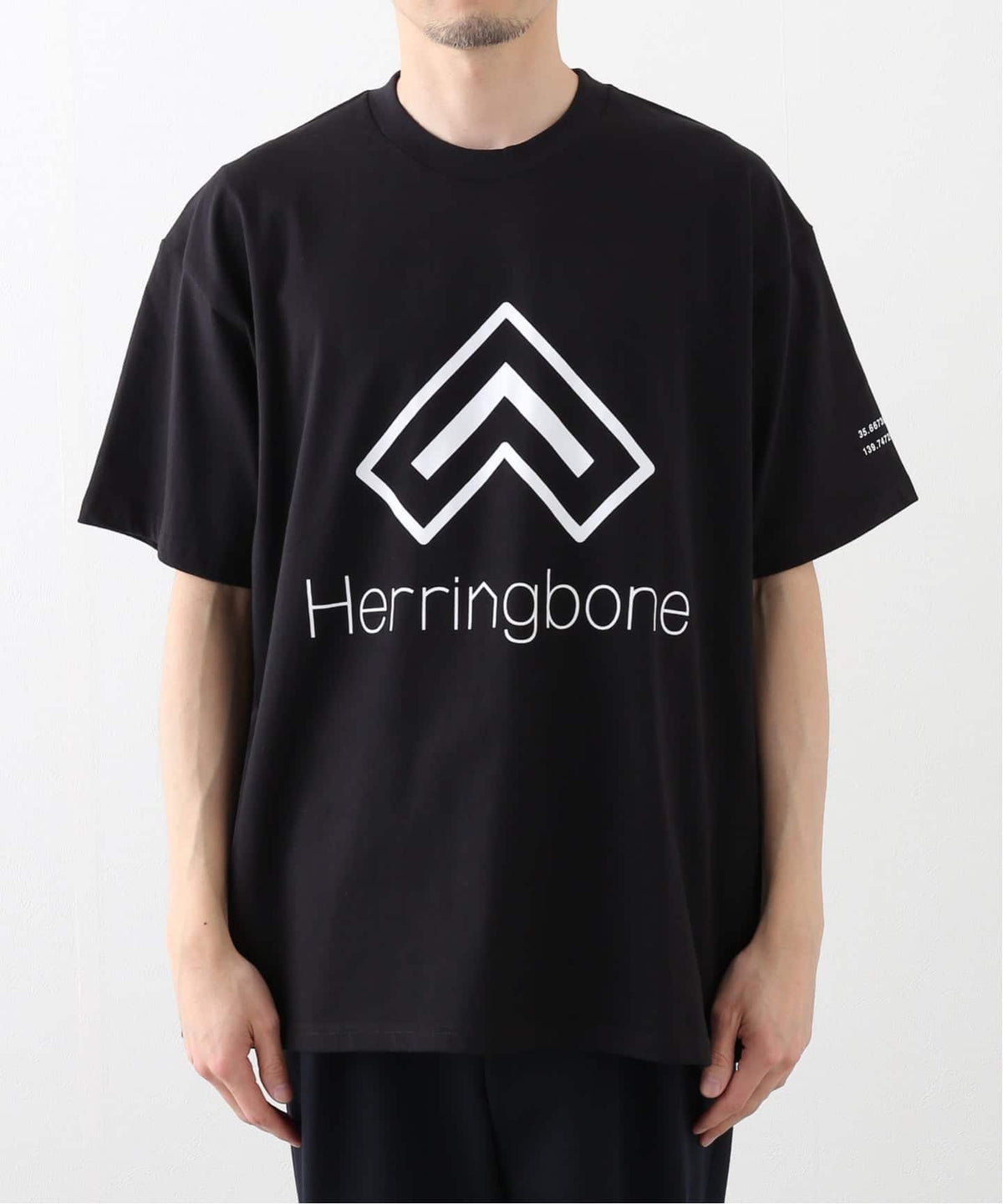 “Herringbone“ Logo print Tee