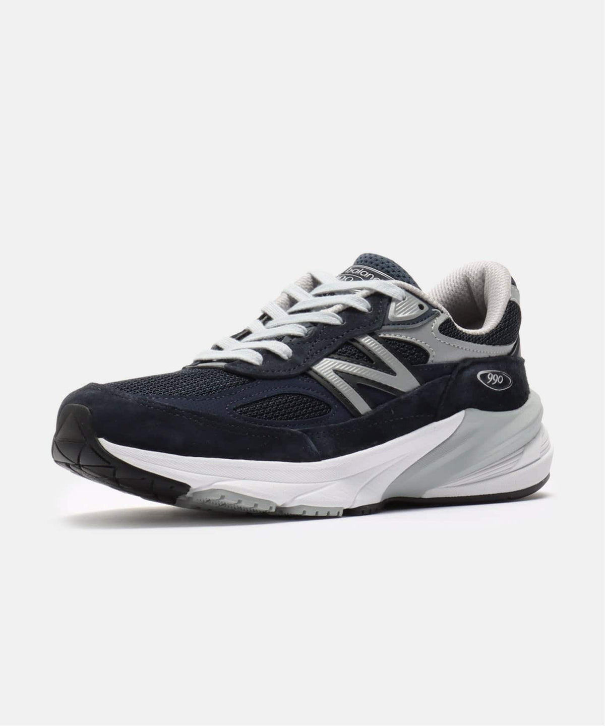 New Balance W990NV6