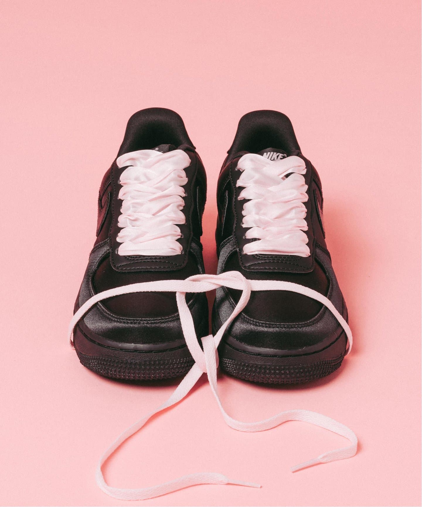 NIKE W AIR FORCE 1 07 LV8 TRK3 IH2034-010
