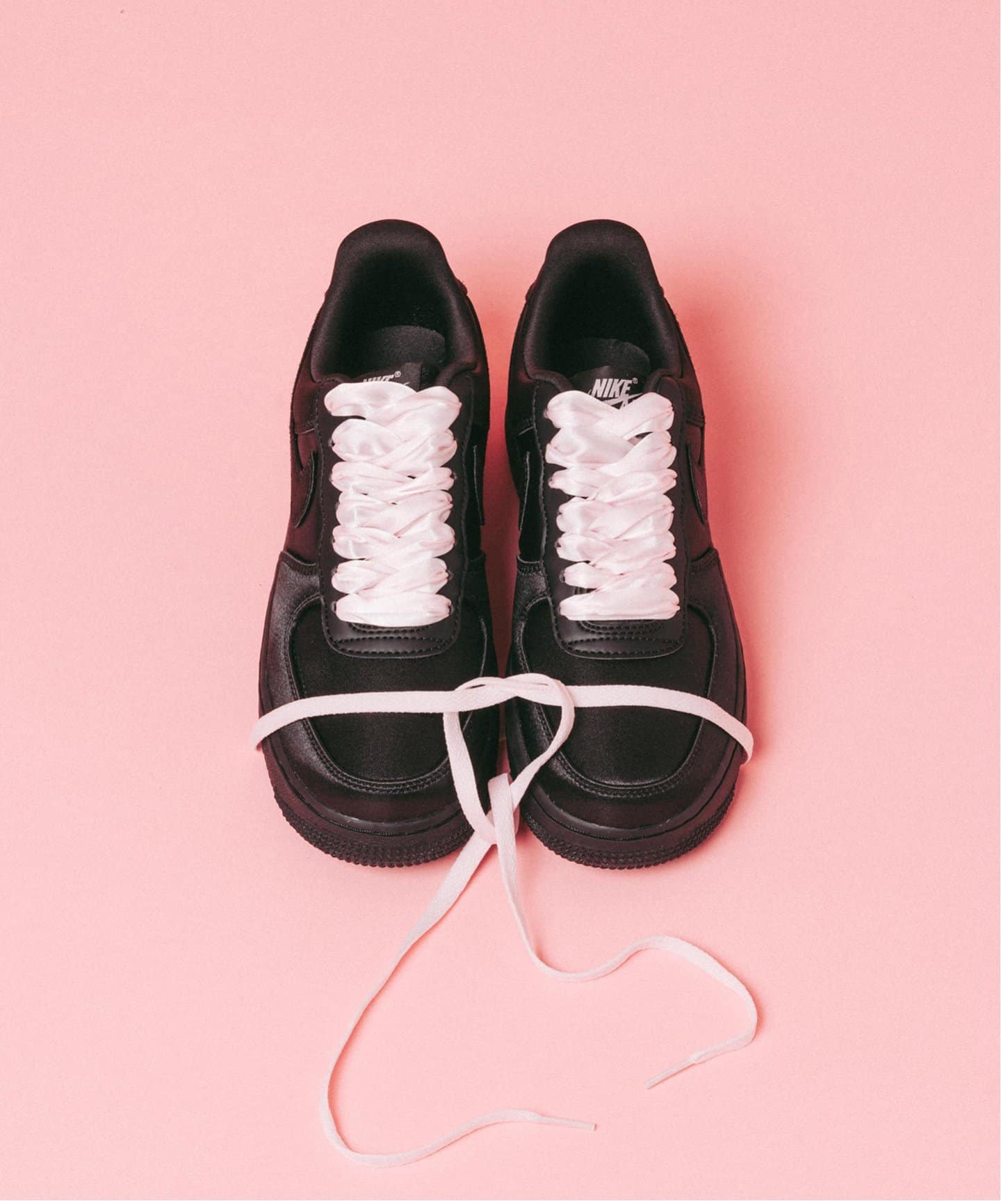 NIKE W AIR FORCE 1 07 LV8 TRK3 IH2034-010