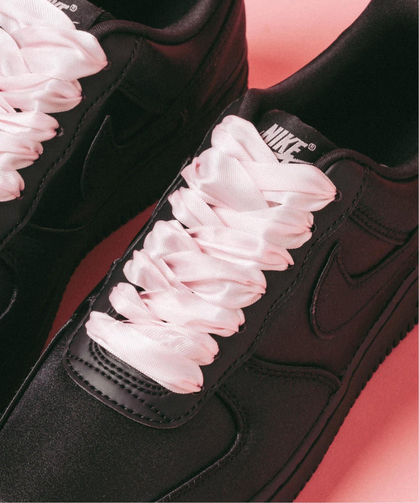 NIKE W AIR FORCE 1 07 LV8 TRK3 IH2034-010