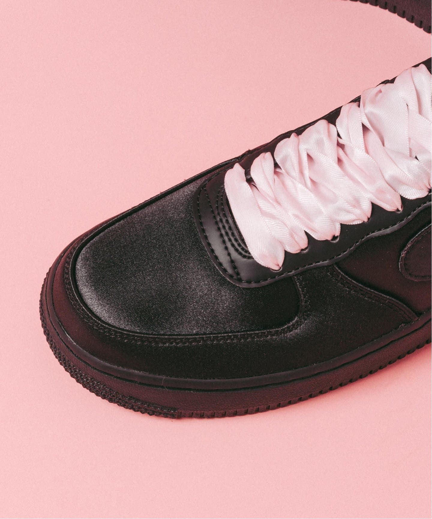 NIKE W AIR FORCE 1 07 LV8 TRK3 IH2034-010