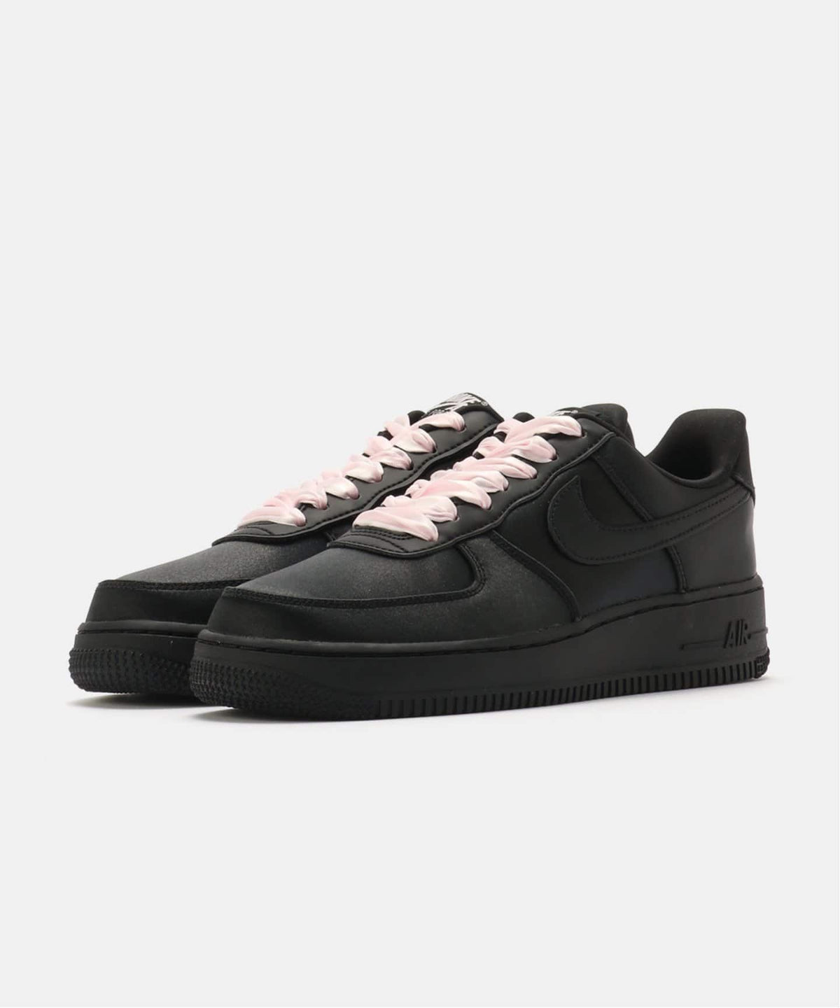 NIKE W AIR FORCE 1 07 LV8 TRK3 IH2034-010