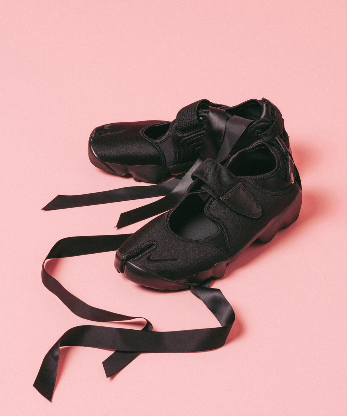 NIKE WMNS AIR RIFT TRK3 IH1990-010