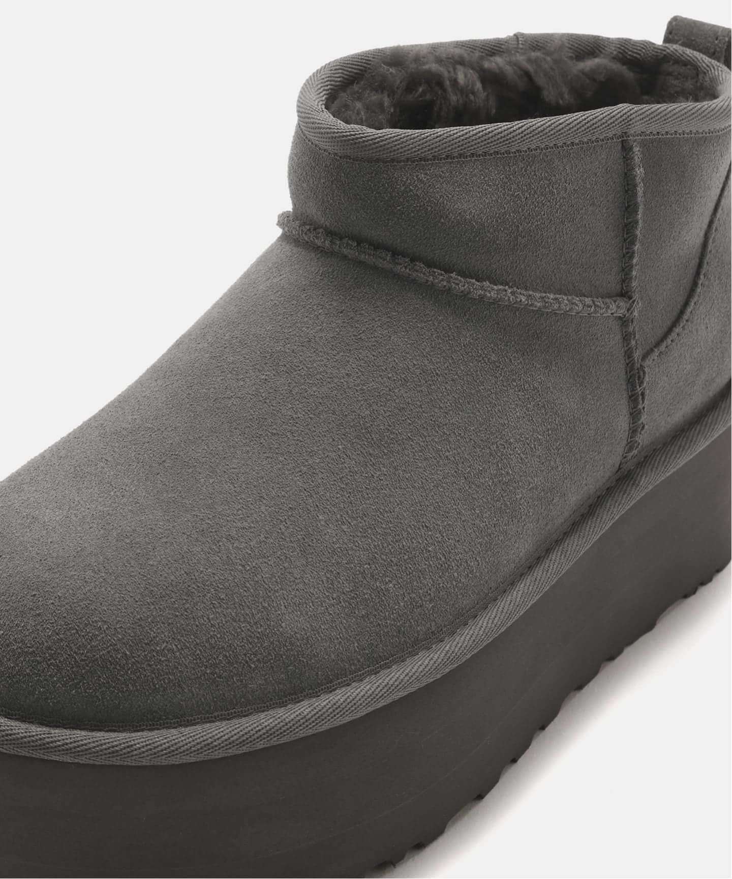 UGG W Classic Ultra Mini Platform 1135092