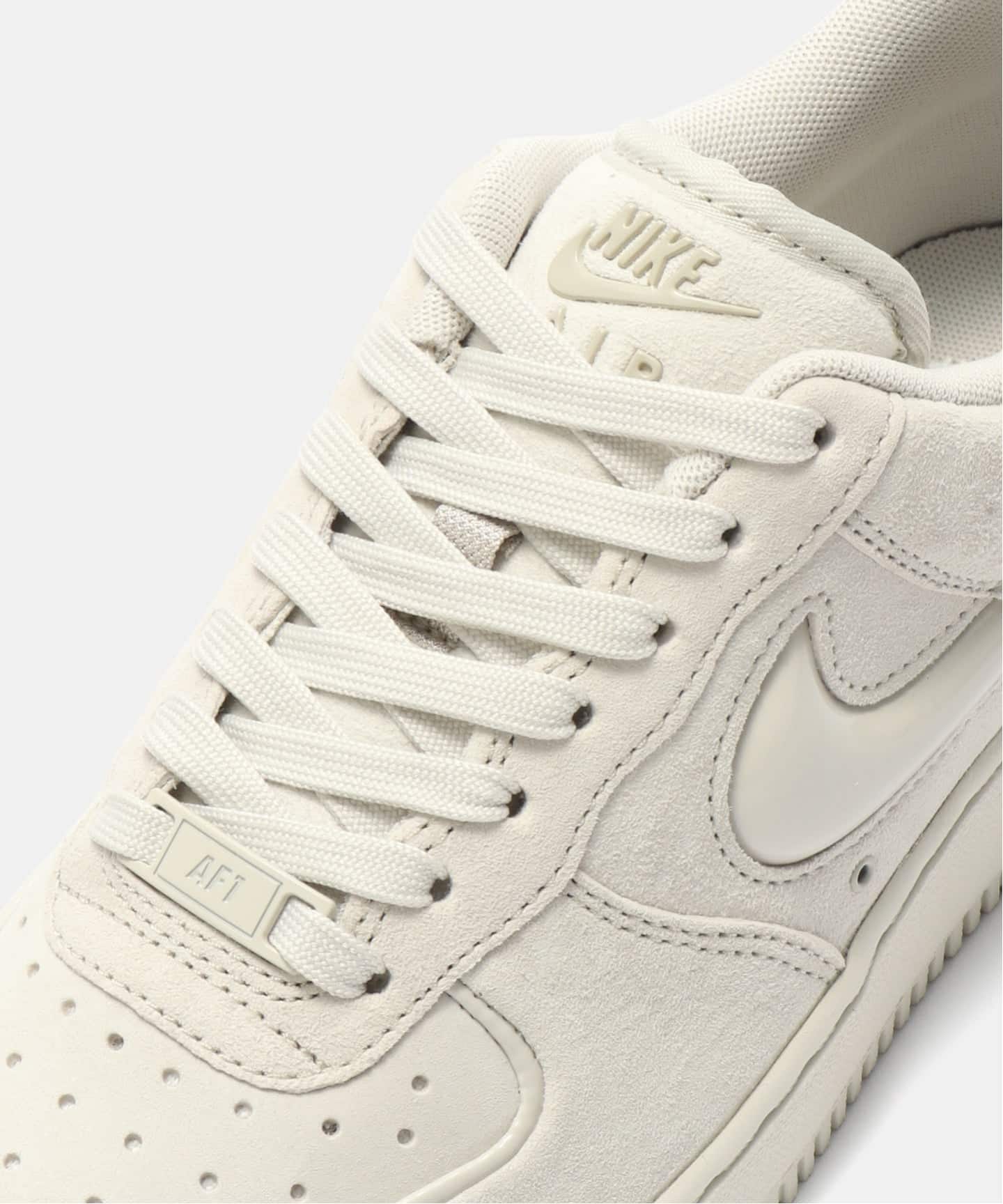 NIKE WMNS AIR FORCE 1 '07 HV4406-001