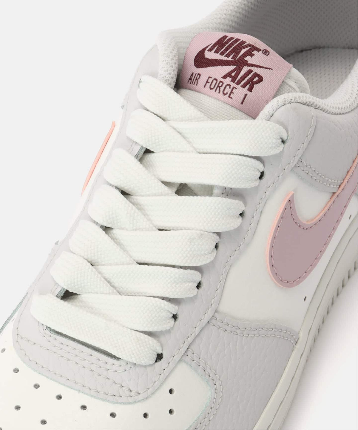 NIKE WMNS AIR FORCE 1 '07 IM6024-121