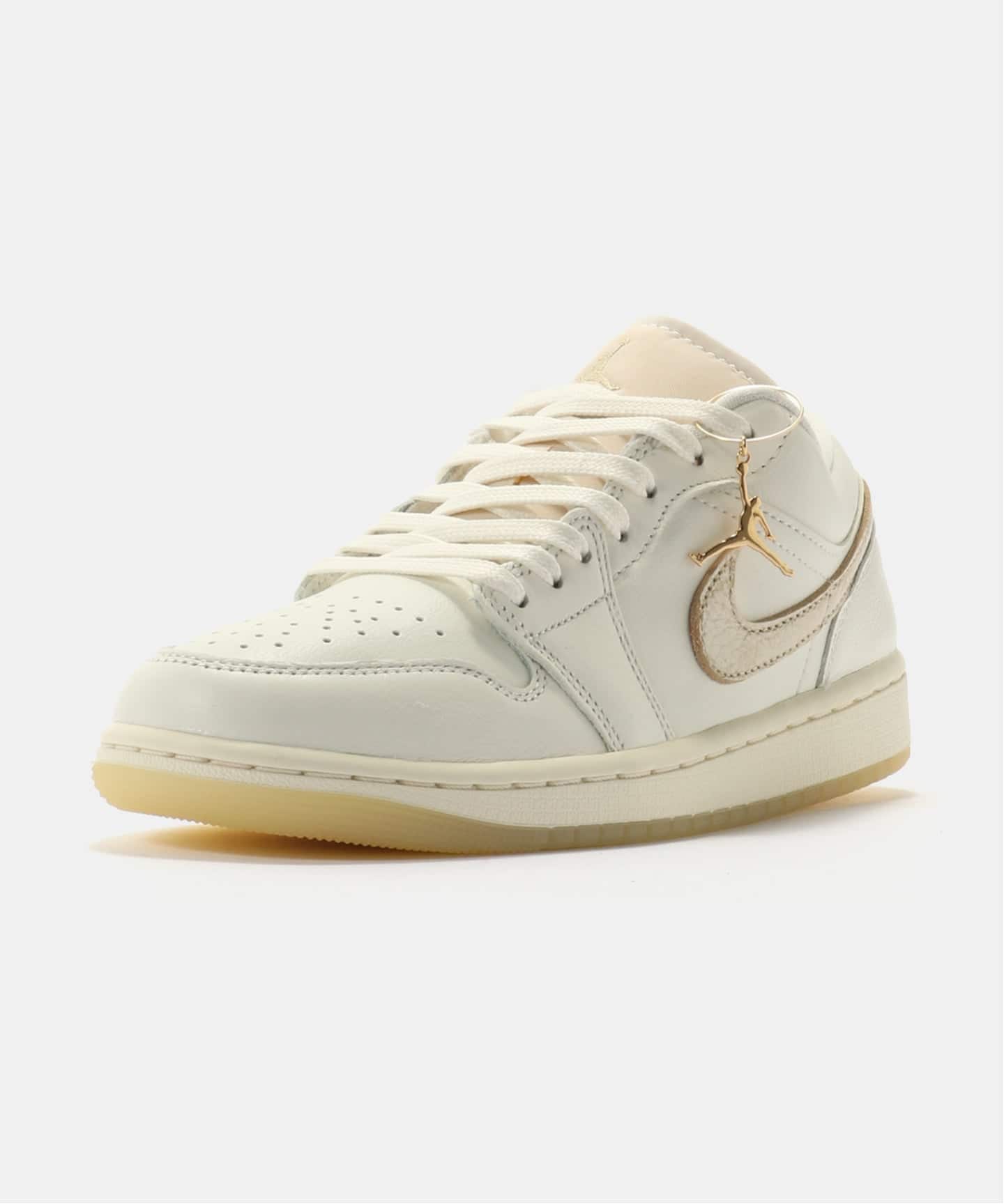 JORDAN BRAND WMNS AIR JORDAN 1 LOW SE HV5157-100
