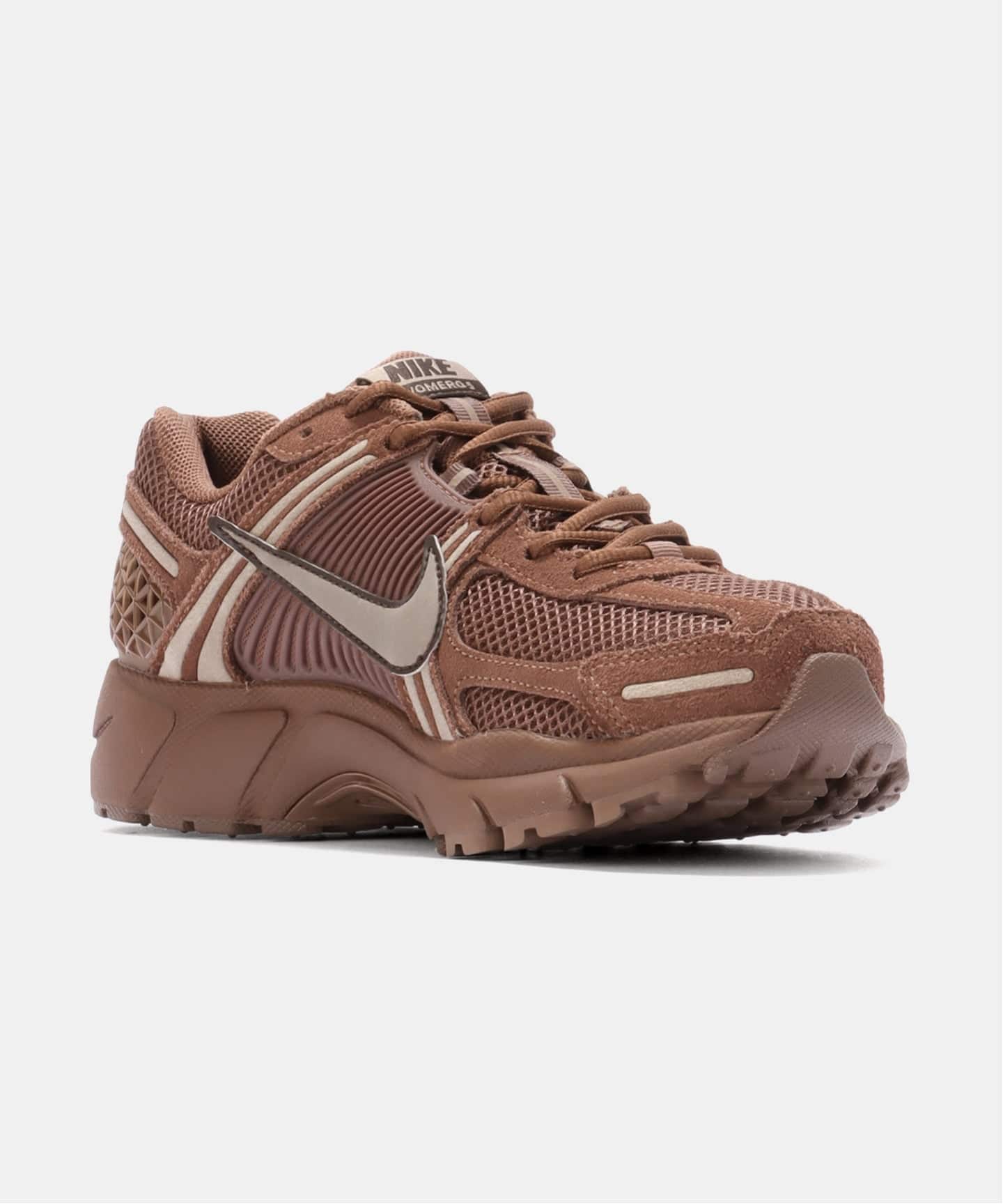 NIKE WMNS ZOOM VOMERO 5 GLD HQ0458-201