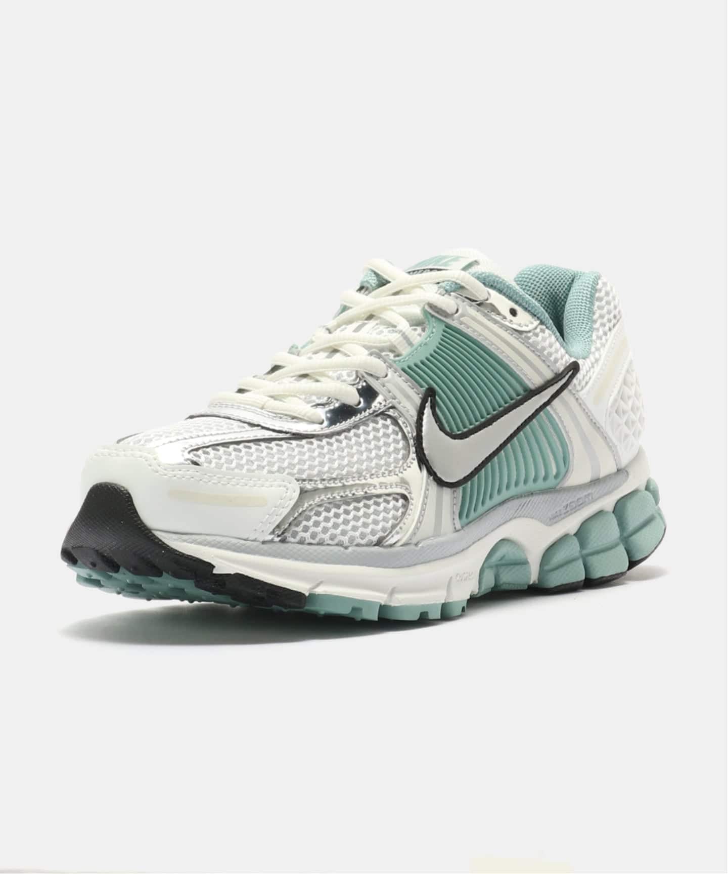 NIKE W ZOOM VOMERO 5 HF1877-101