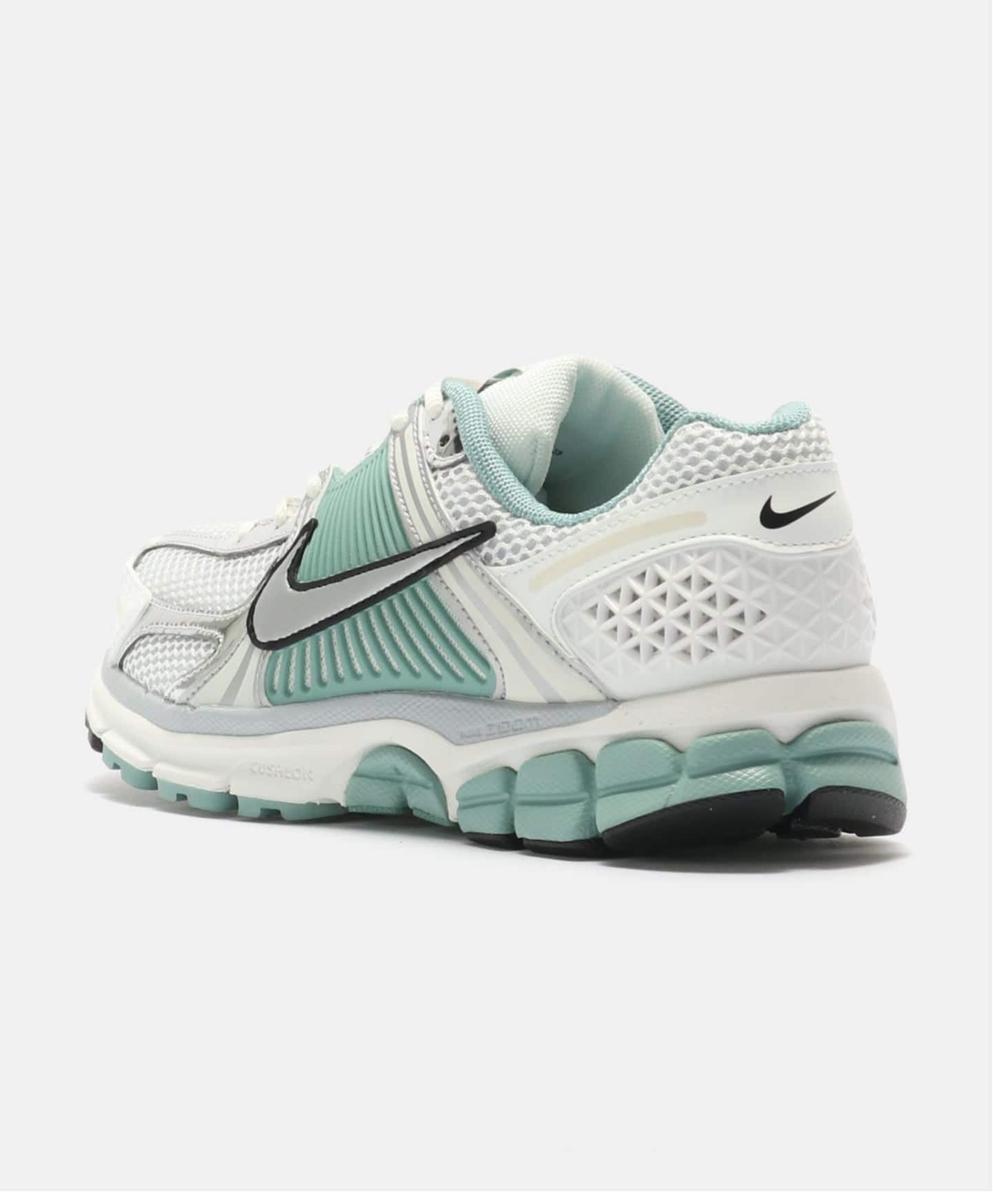 NIKE W ZOOM VOMERO 5 HF1877-101
