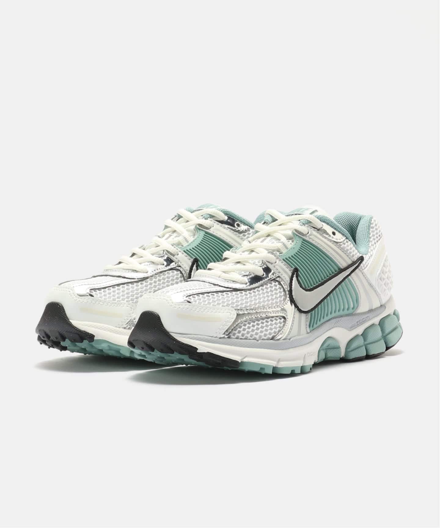 NIKE W ZOOM VOMERO 5 HF1877-101