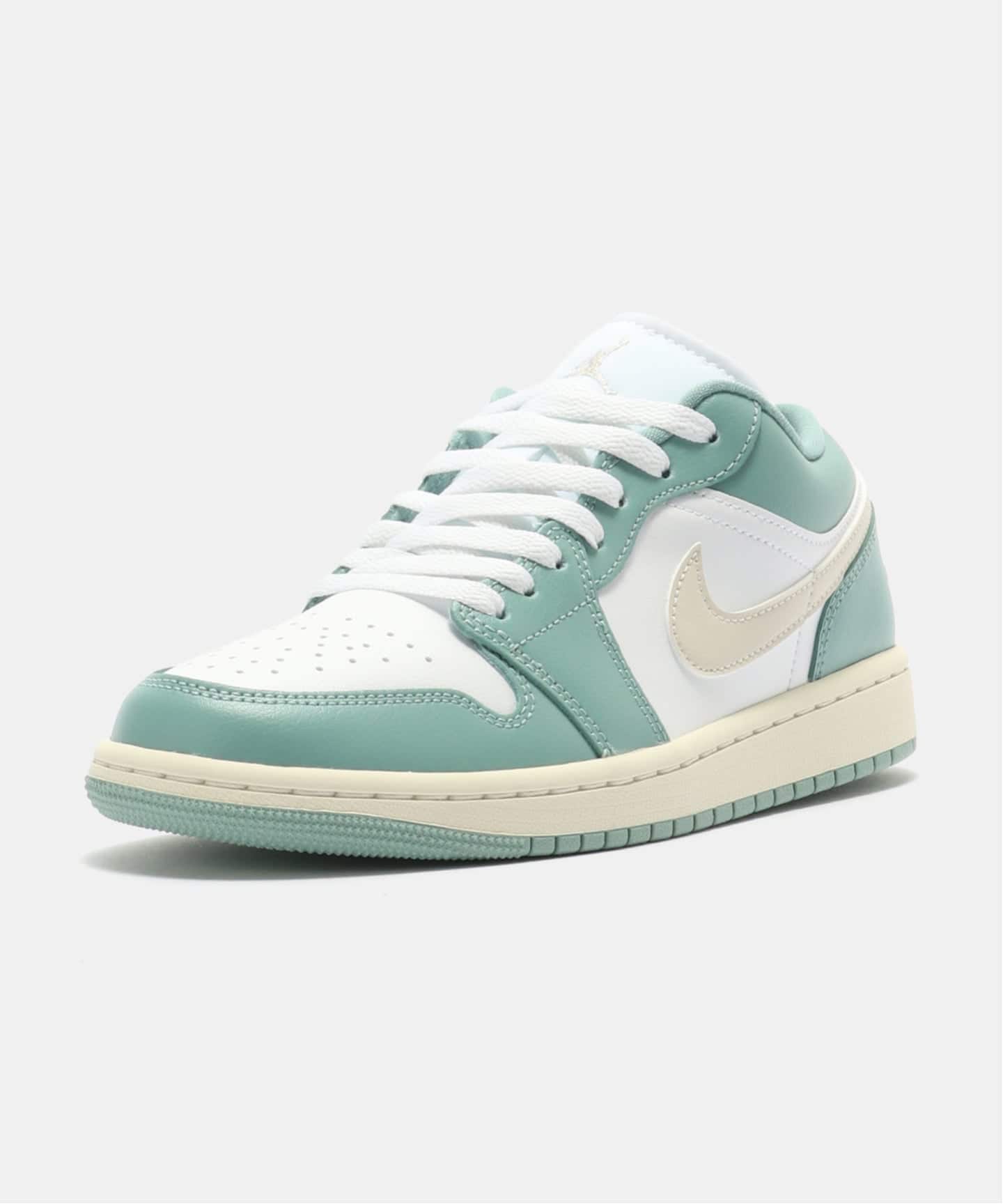 JORDAN BRAND WMNS AIR JORDAN 1 LOW DC0774-138
