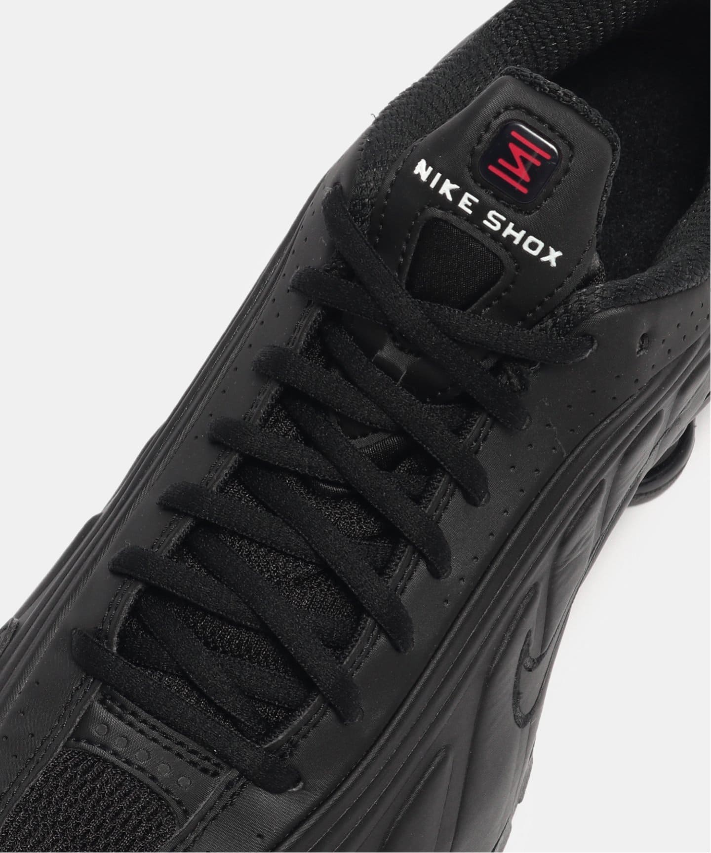 NIKE W NIKE SHOX R4 AR3565-004