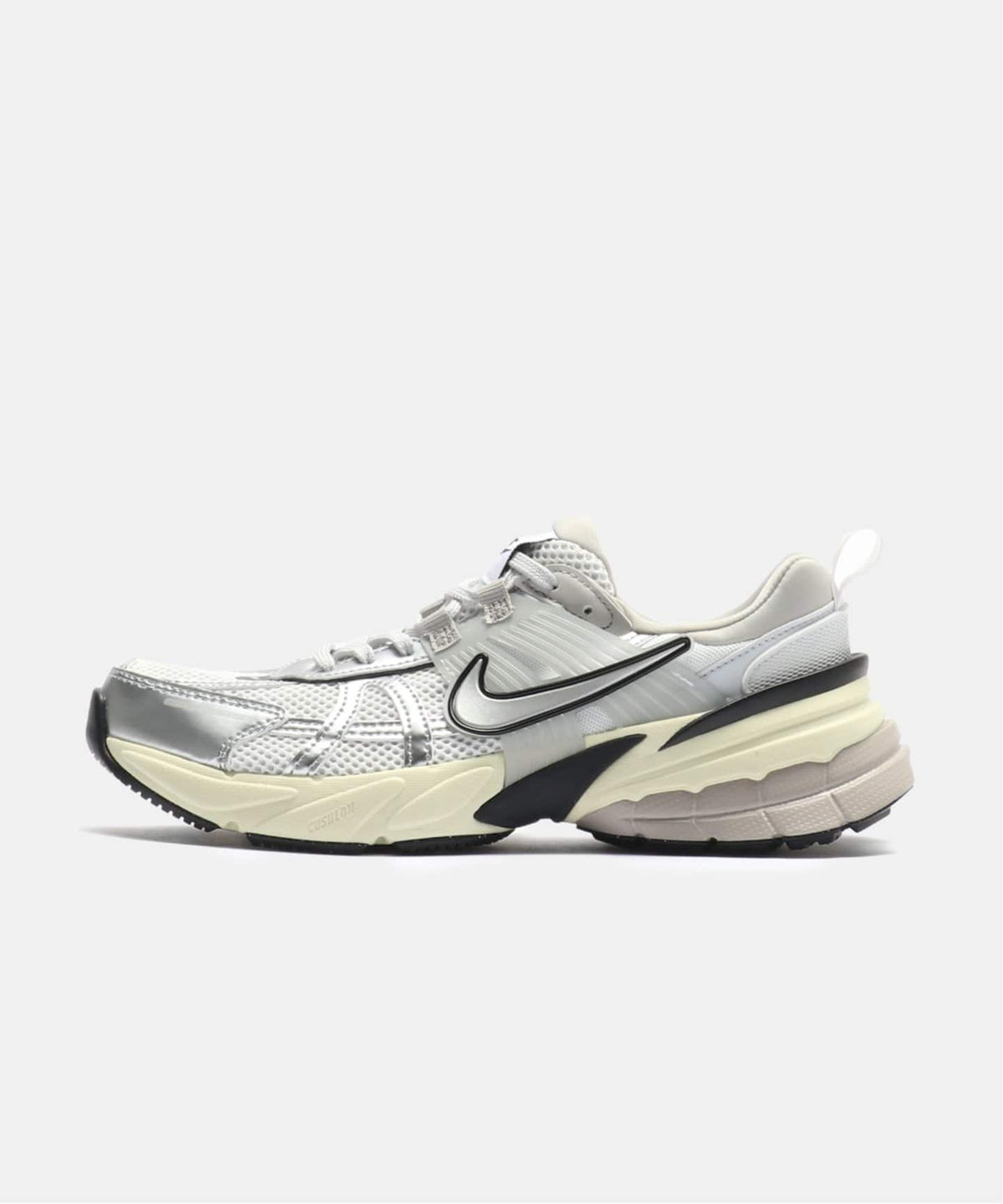 NIKE W V2K RUN FD0736-100