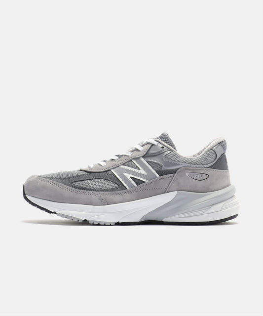 New Balance M990GL6