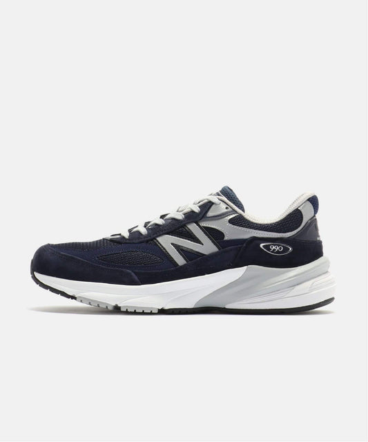 New Balance M990NV6