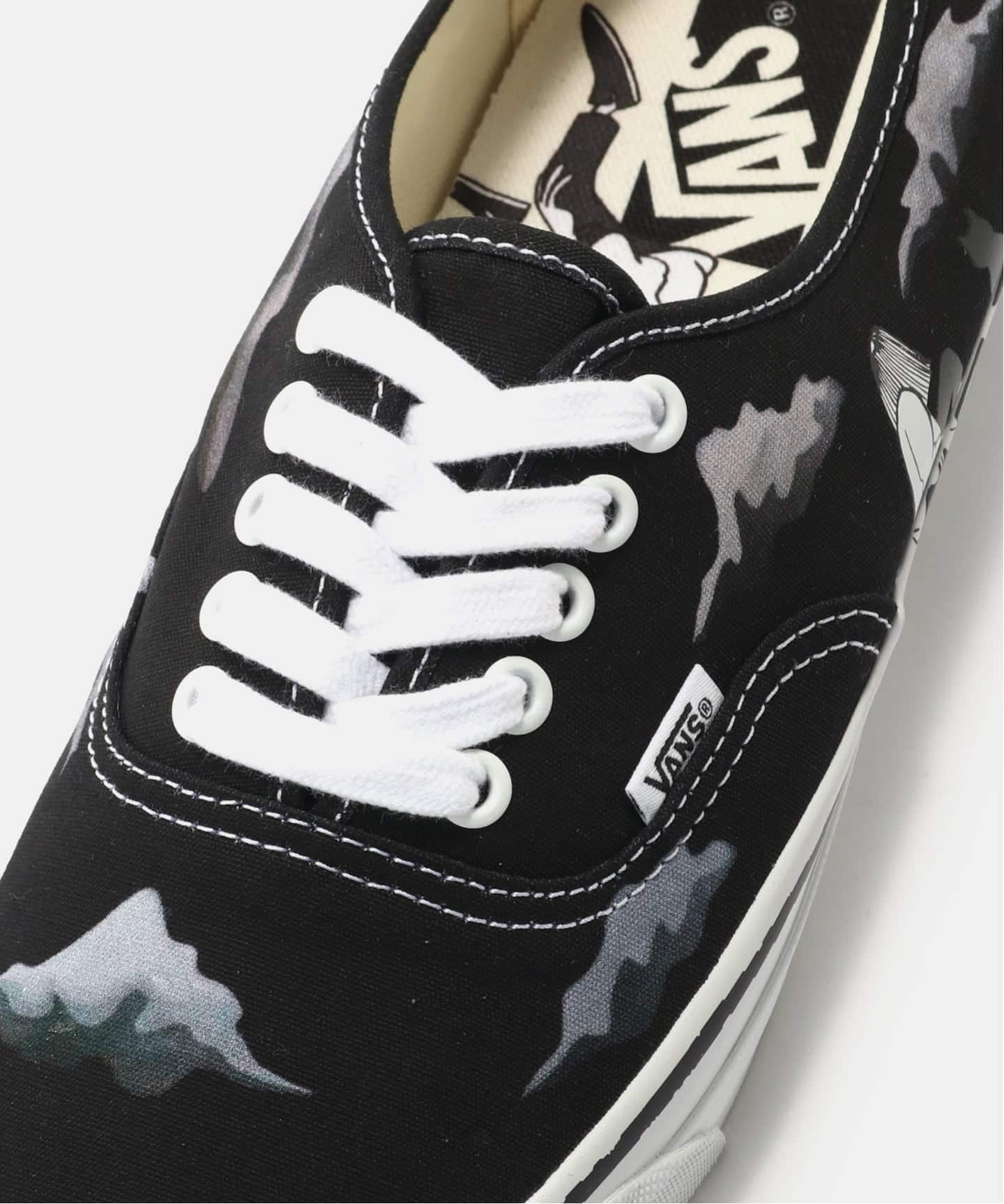 VANS × YUSUKE HANAI AUTHENTIC 44 VN000EBNBPB