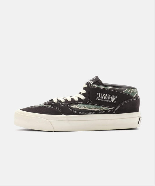 VANS PREMIUM Half Cab Reissue 33 VN000E97F03