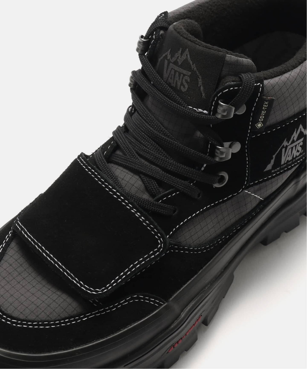 VANS MTE Mountain Mid GTX Insulated VN000DAYBKA