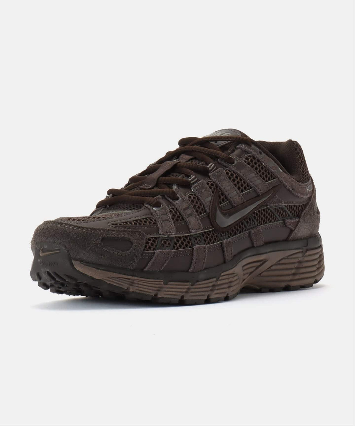 NIKE P-6000 SE HF0015-204