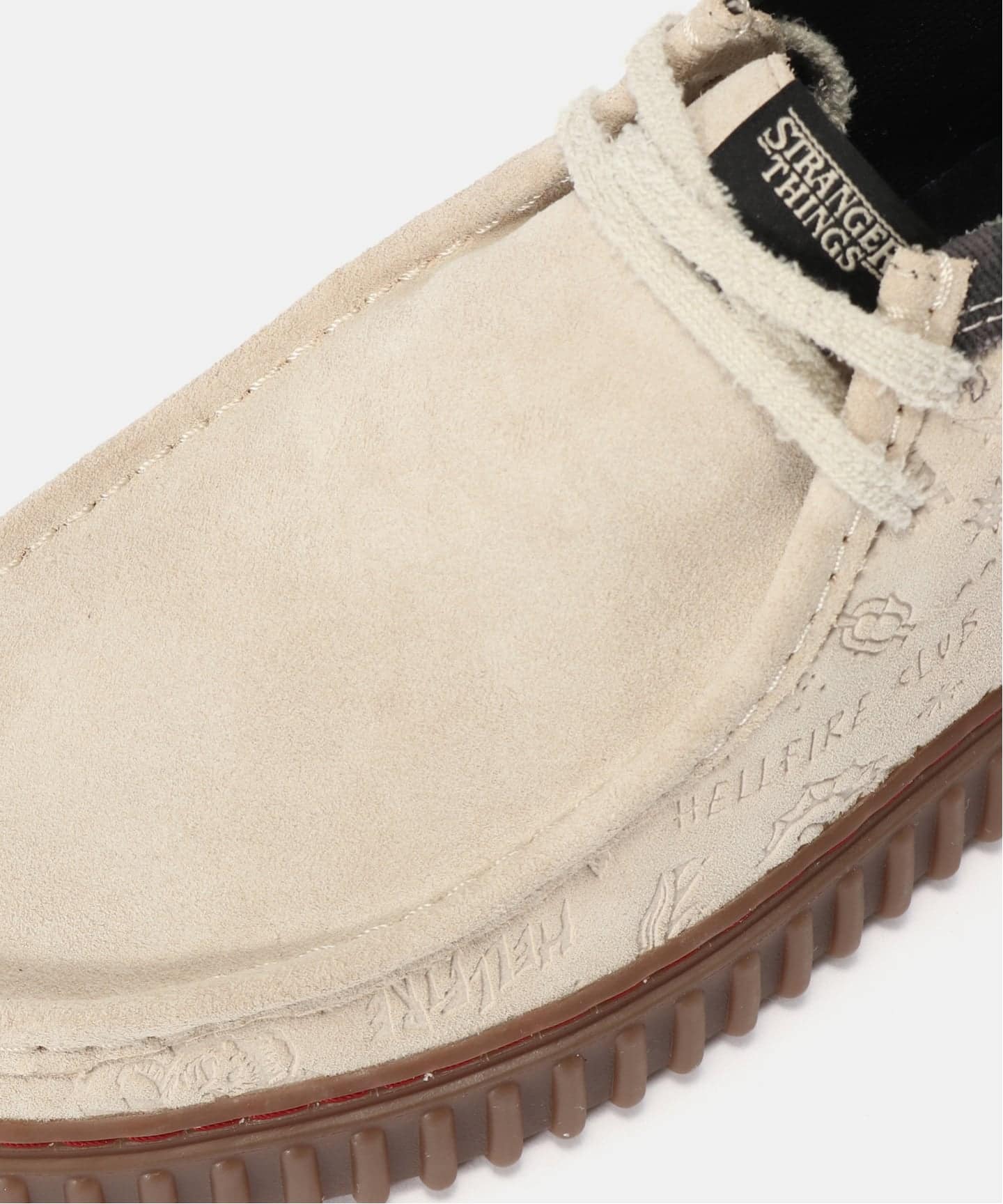 Clarks × STRANGER THINGS Torhill Hi ST 26183432