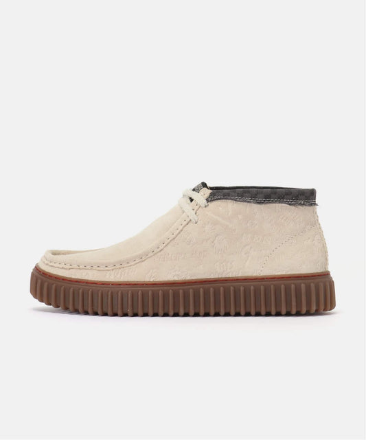 Clarks × STRANGER THINGS Torhill Hi ST 26183432