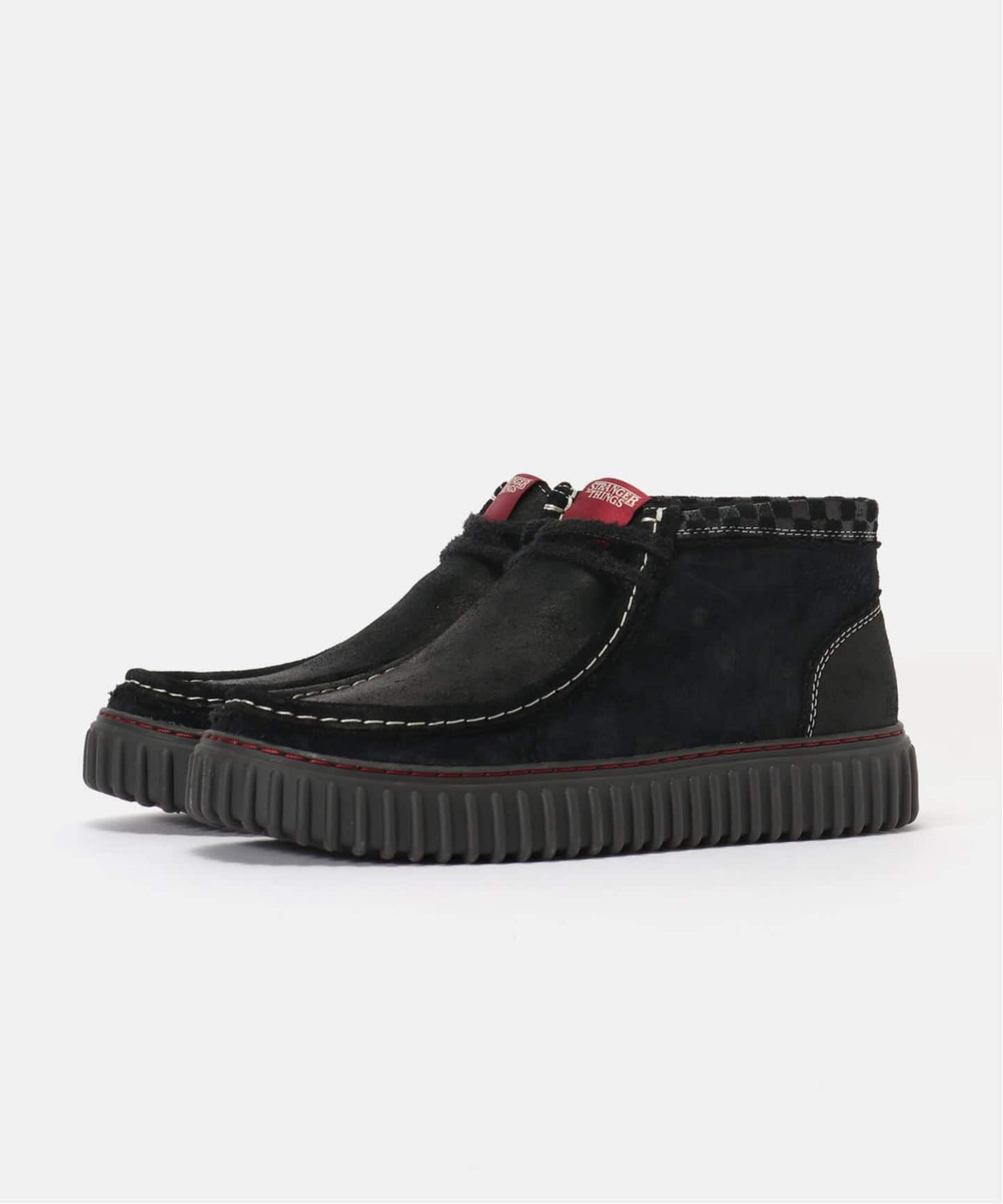 Clarks × STRANGER THINGS Torhill Hi ST 26184650