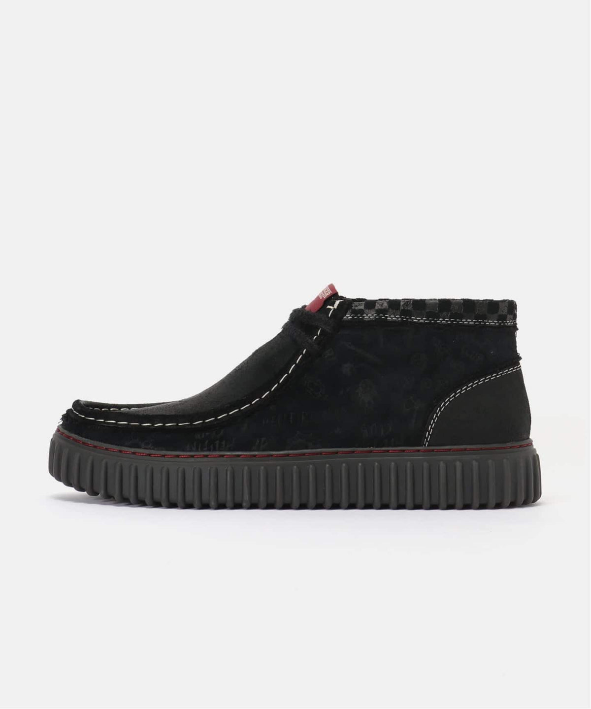 Clarks × STRANGER THINGS Torhill Hi ST 26184650