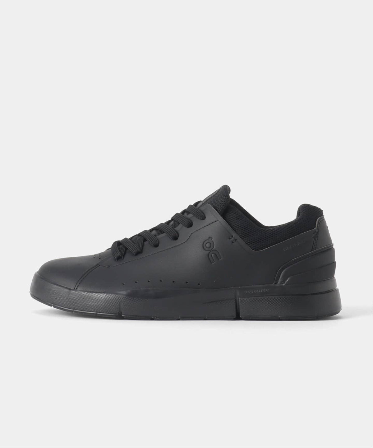On THE ROGER Advantage:3MD10640485