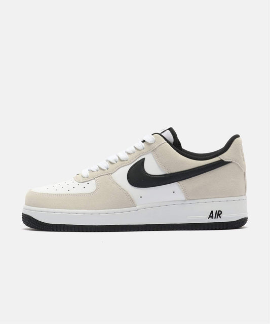 NIKE AIR FORCE 1 07 LV8 IB6388-100
