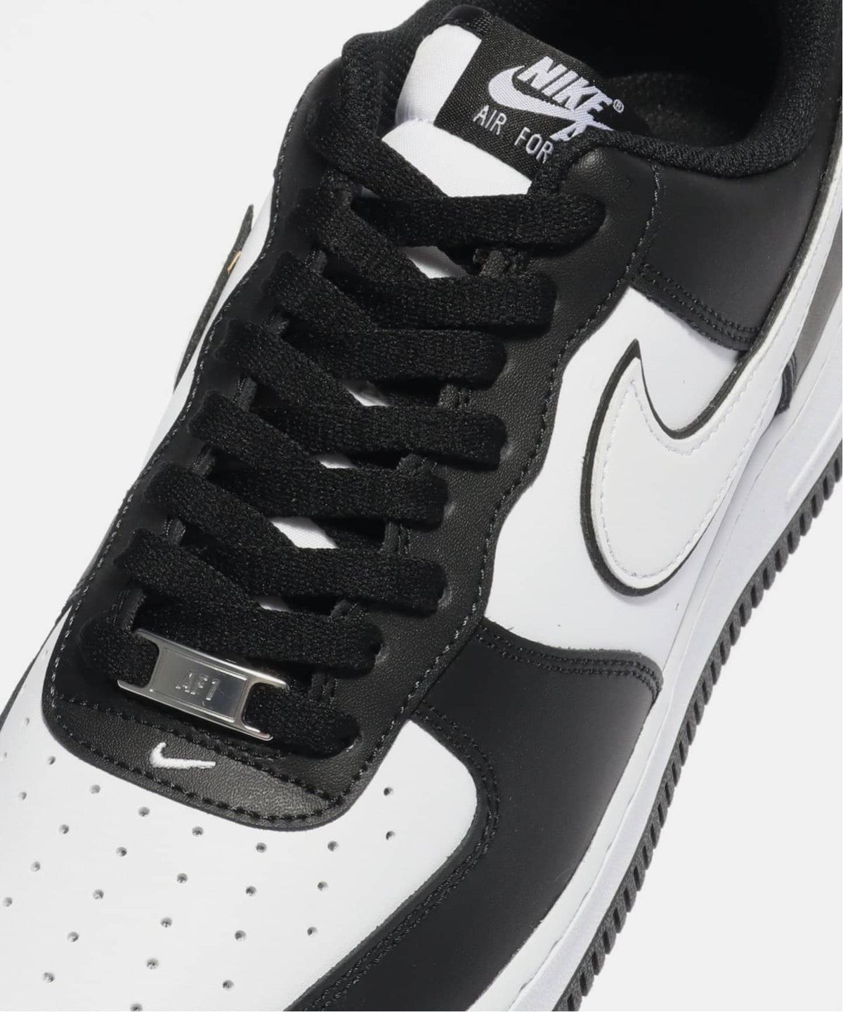 NIKE AIR FORCE 1 07 DV0788-001