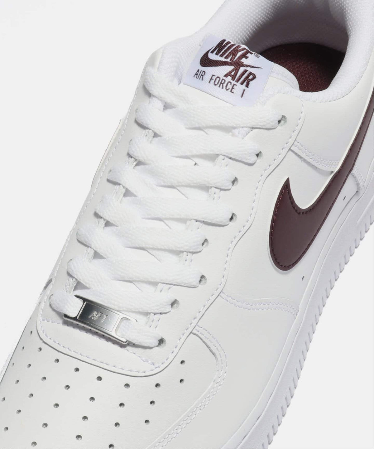 NIKE AIR FORCE 1 07 ESS FJ4146-112