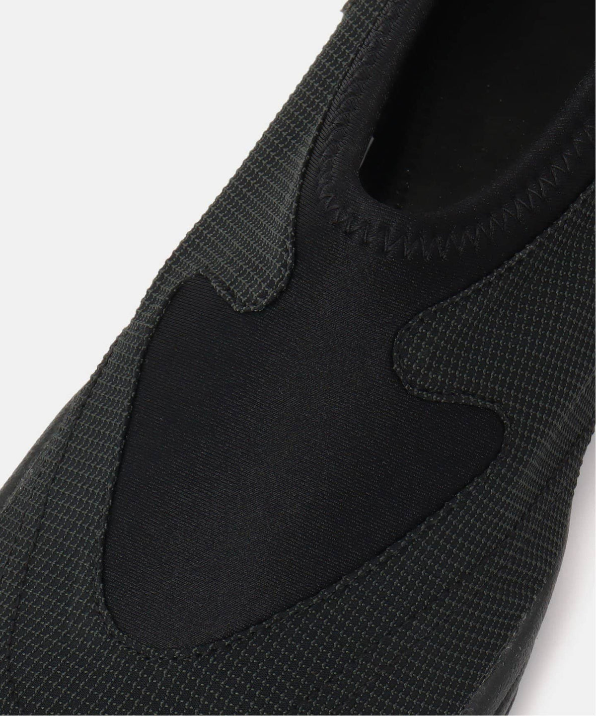 NIKE AQUA TURF FZ5627-001