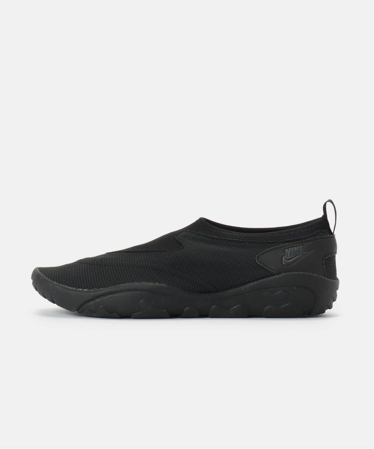 NIKE AQUA TURF FZ5627-001