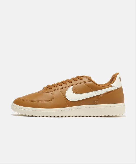 NIKE FIELD GENERAL LTR IH1343-700