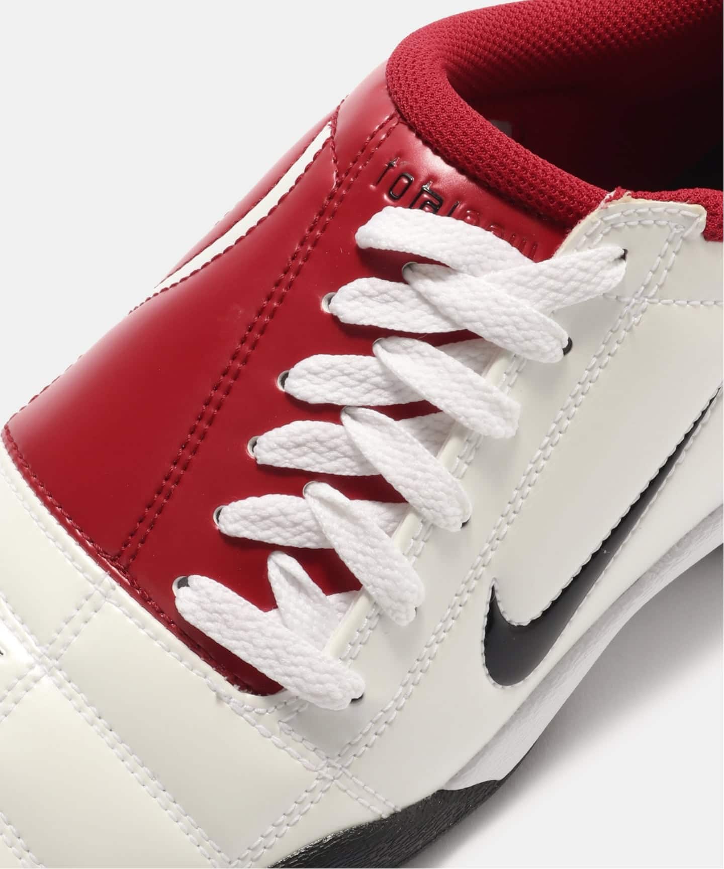 NIKE TOTAL 90 HQ2851-100 – Herringbone Footwear