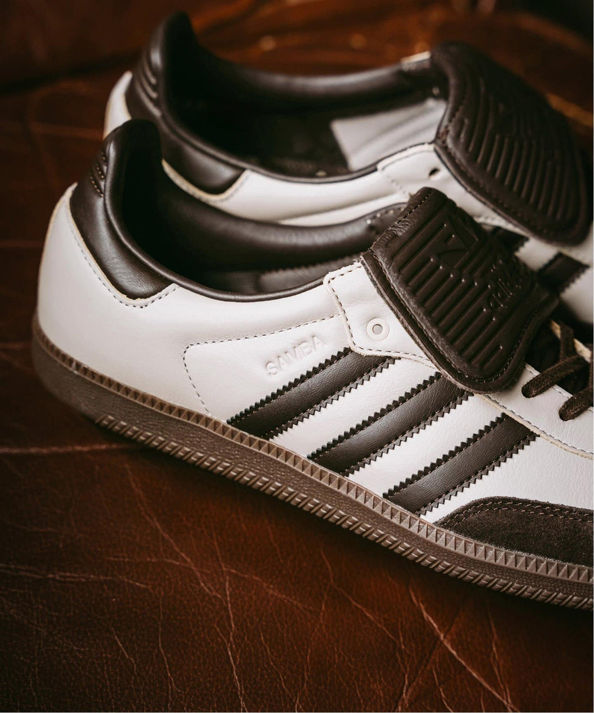 adidas Originals for EDIFICE/IENA 別注 SAMBA LT Exclusiveモデル