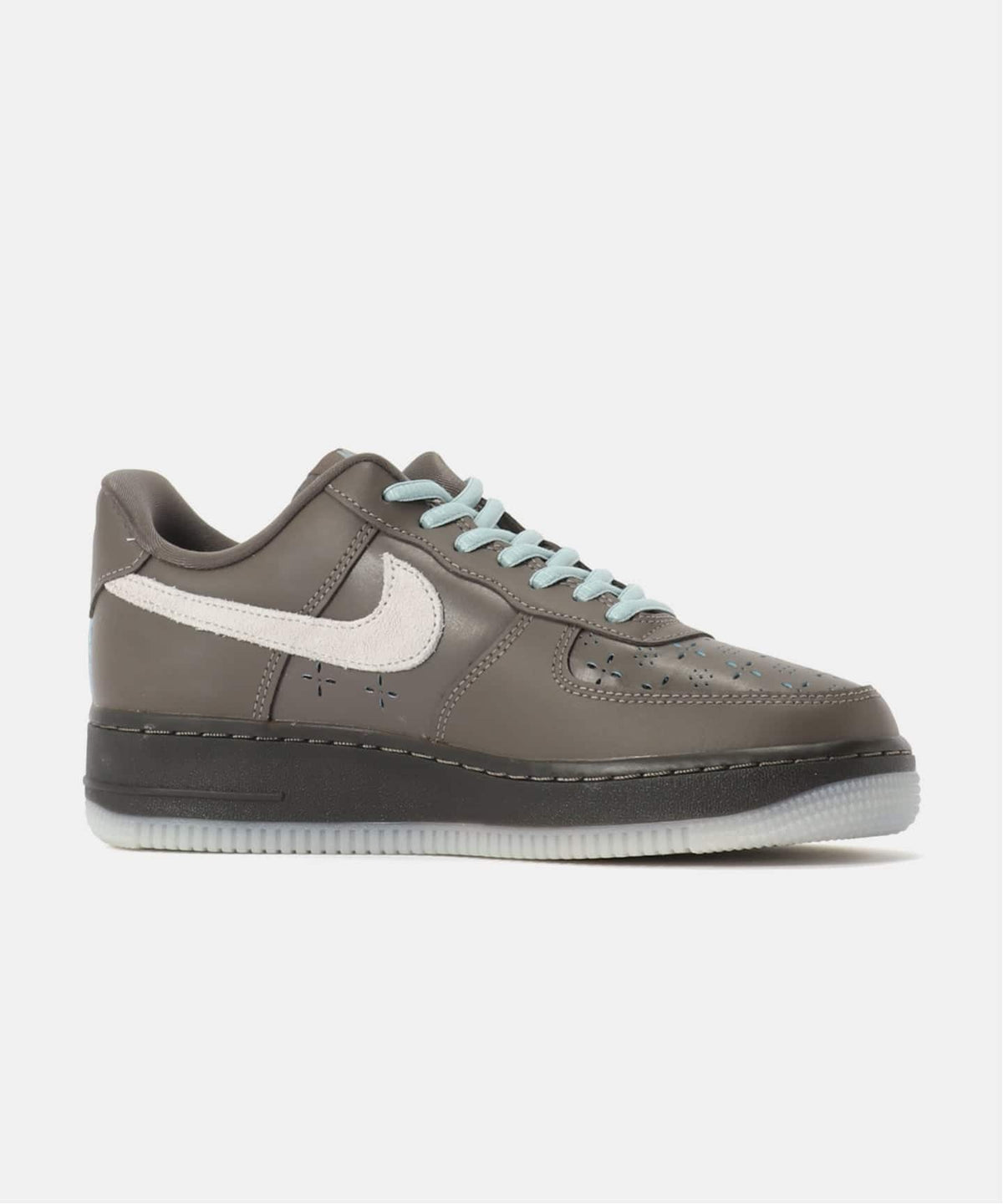 NIKE W AIR FORCE 1 '07 LV8 FMME IR5690-256