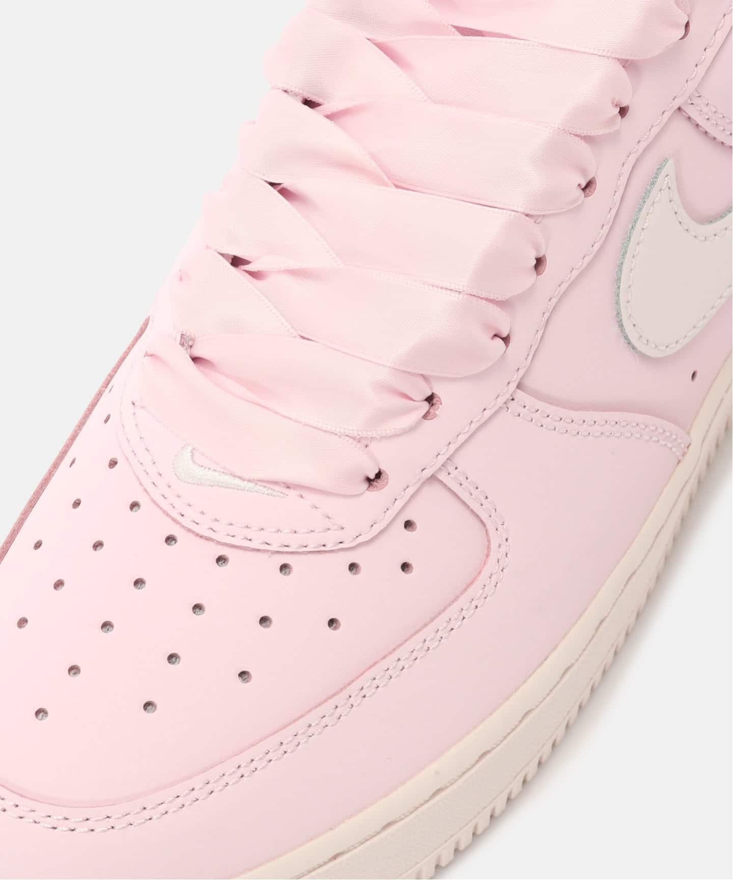 NIKE W AIR FORCE 1 RETRO PRM IR0871-600