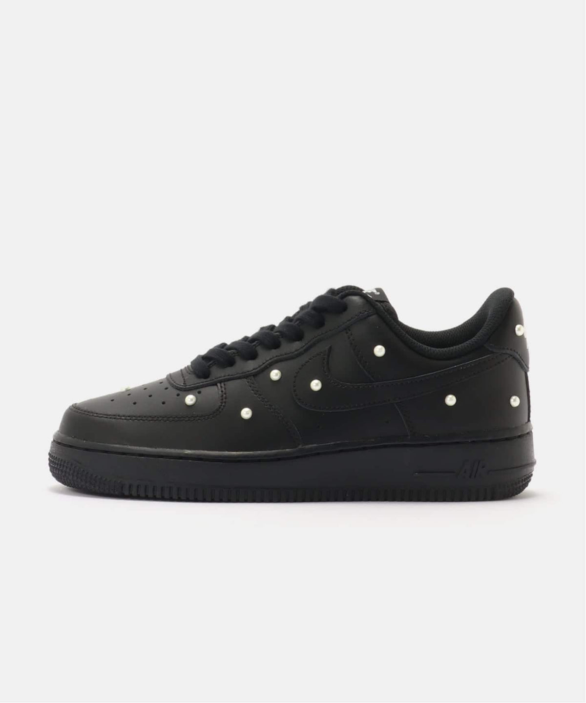 NIKE AIR FORCE 1 '07 SE IQ0133-001