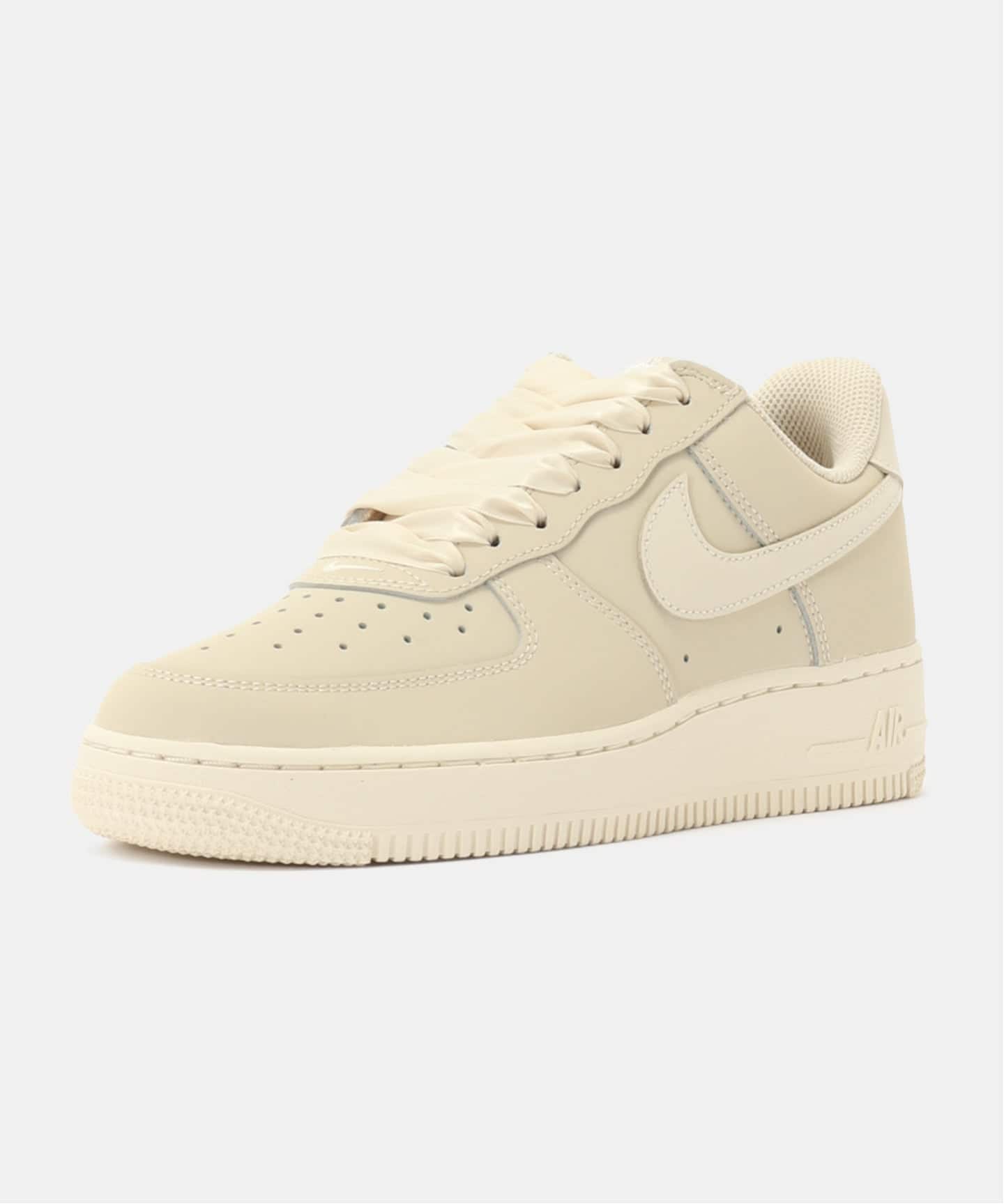 NIKE W AIR FORCE 1 RETRO PRM IR0871-100